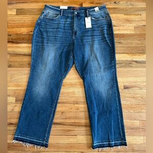 NWT Judy Blue Dad Jean Boyfriend Frayed Hem Mid Rise Loose Plus Size 22W Women’s